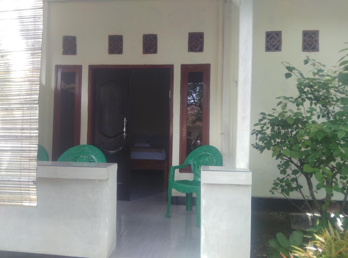 Pedek Homestay Praya Dış mekan fotoğraf