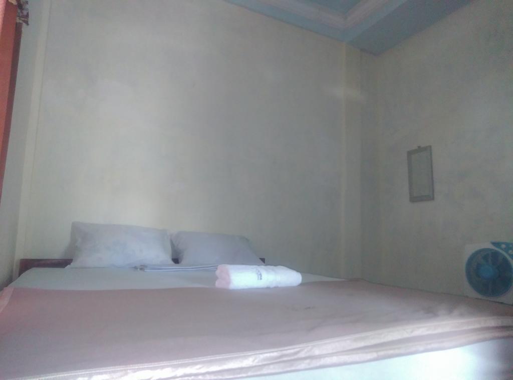 Pedek Homestay Praya Dış mekan fotoğraf